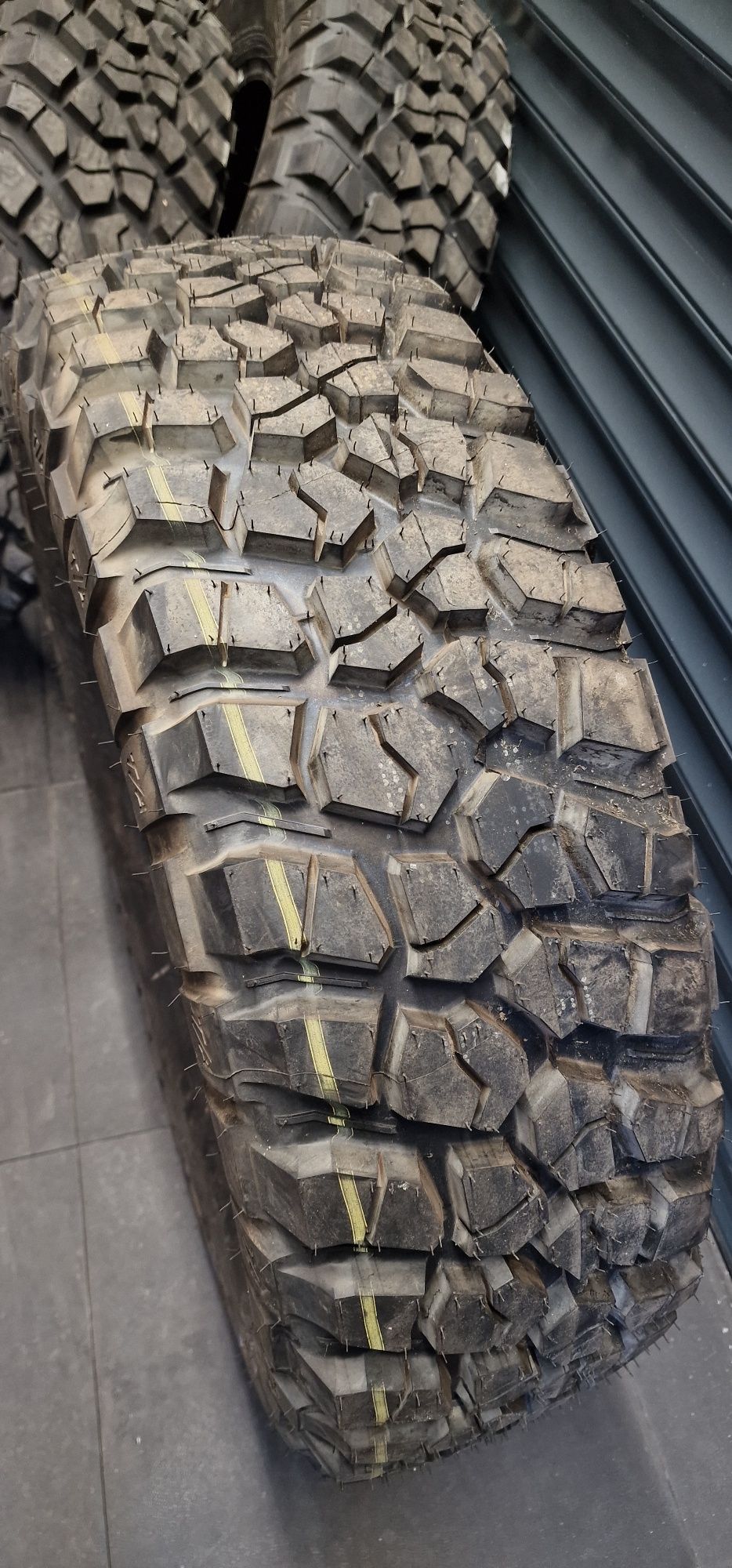 Opony BFGoodrich Mud Terrain T/A KM3 255/75R17