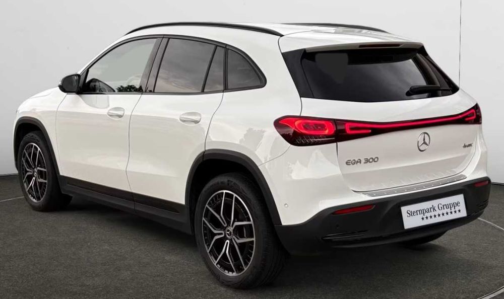 Бампер Mercedes-Benz EQA H243 Мерседес двері фари розборка шрот