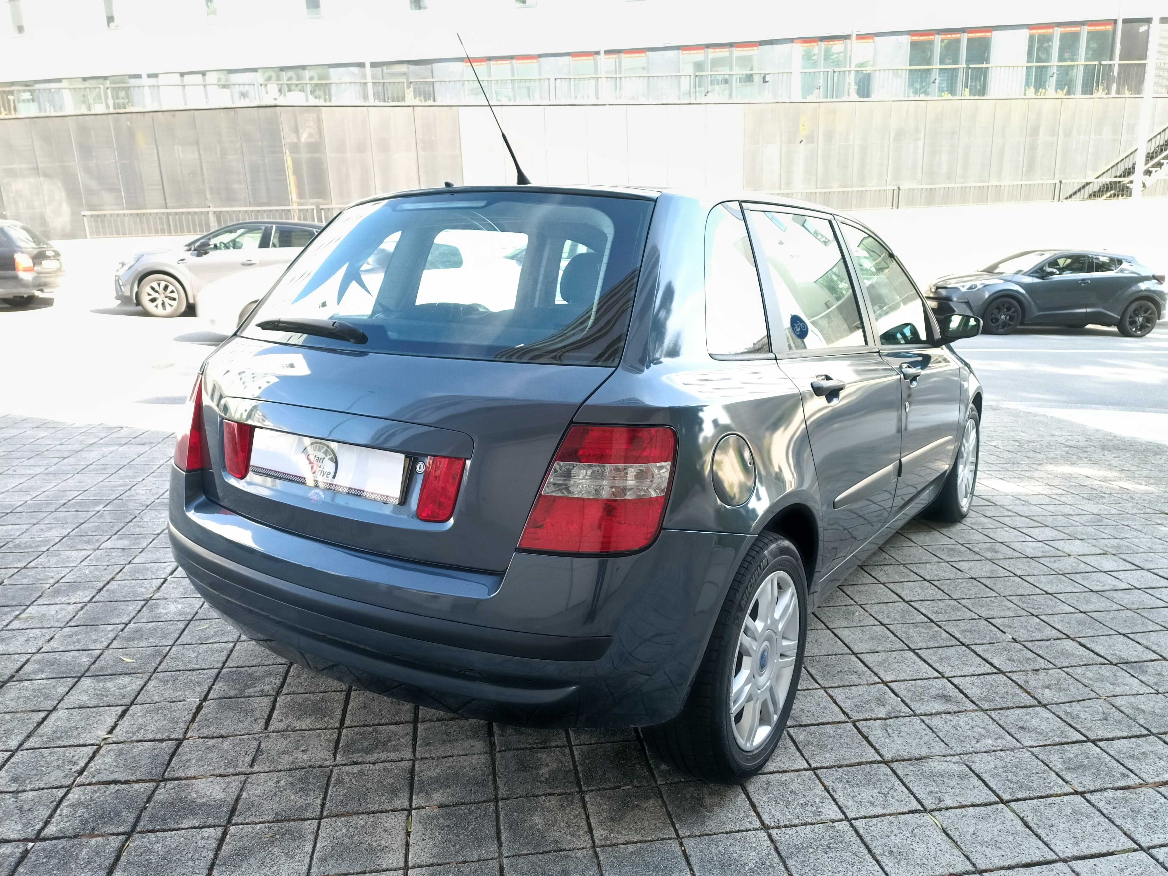 FIAT STILO 1.2 16V CX de 6V DE 2003