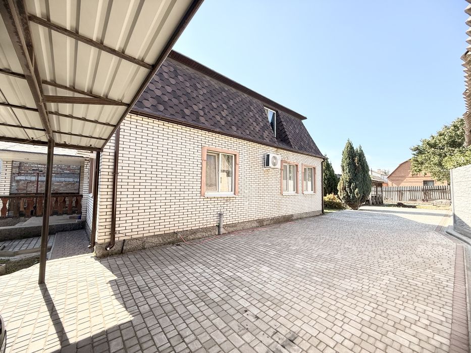 Продам 2х этажный дом Шевченковский ( пос. Димитрова)