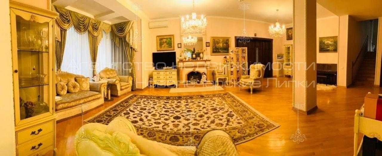 Аренда поместья из 2 домов 1050 кв м ул Ужгородская 25 Киев Бассейн