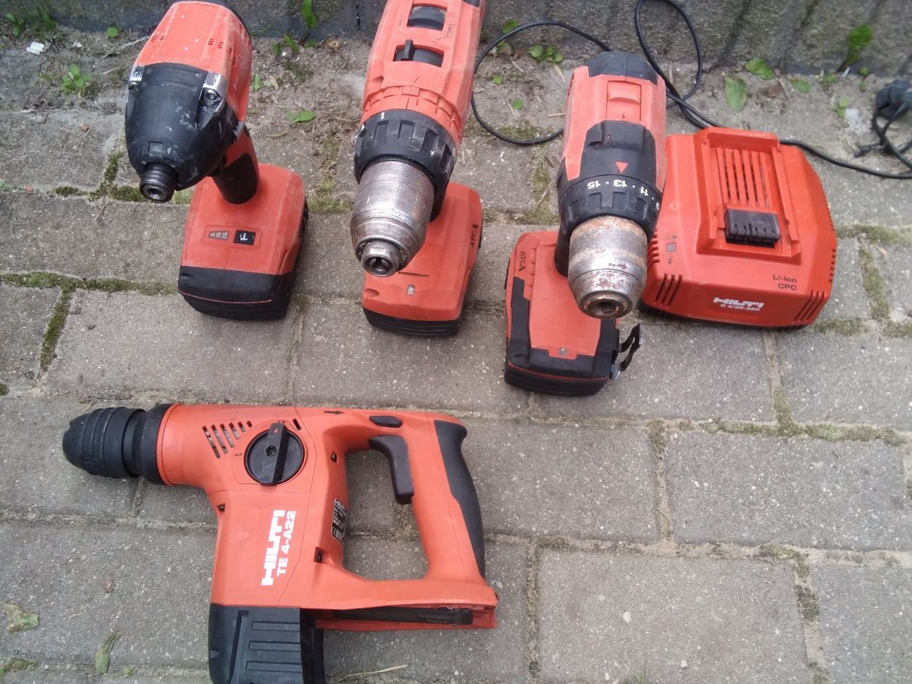 Zestaw Narzędzi Hilti