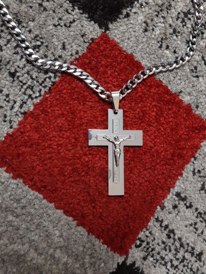 NOVO! Corrente  +  Cruz com Cristo