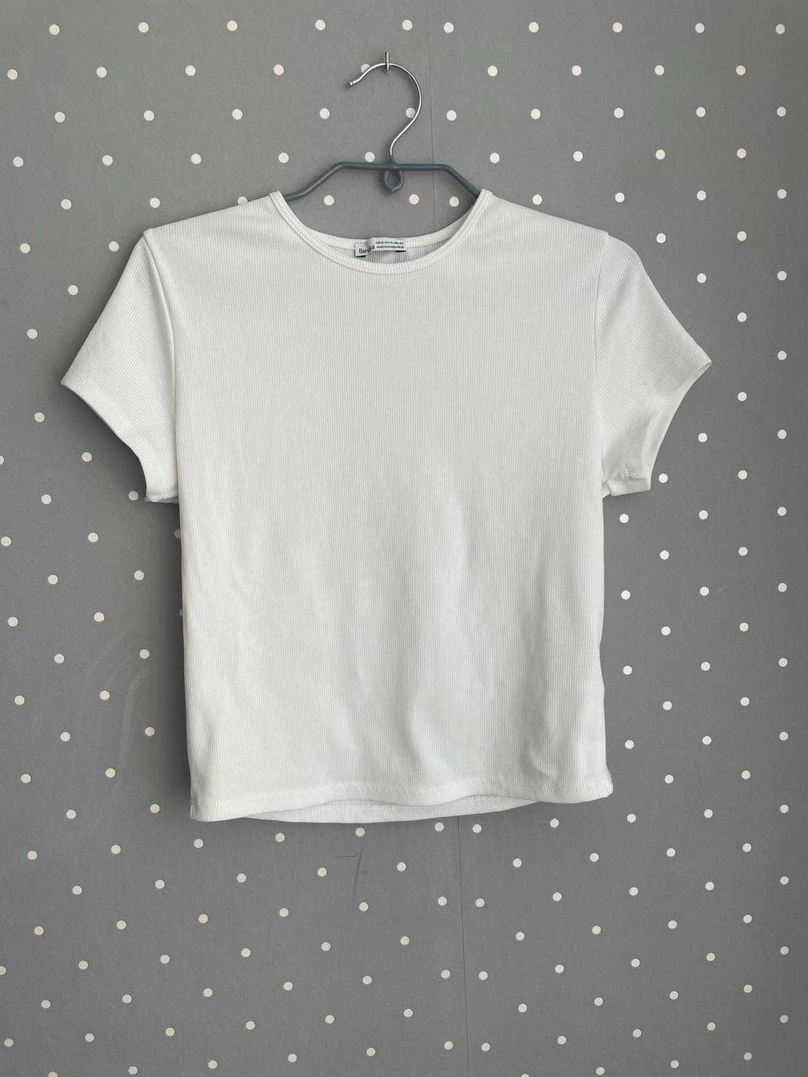 T-shirt damski Bershka