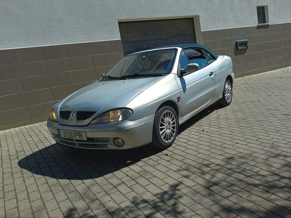 Renault Megane cabrio impecável