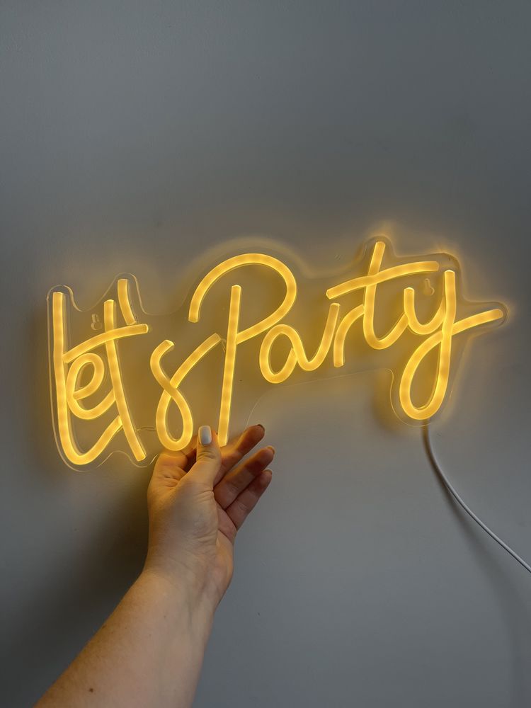 Neon Let’s party