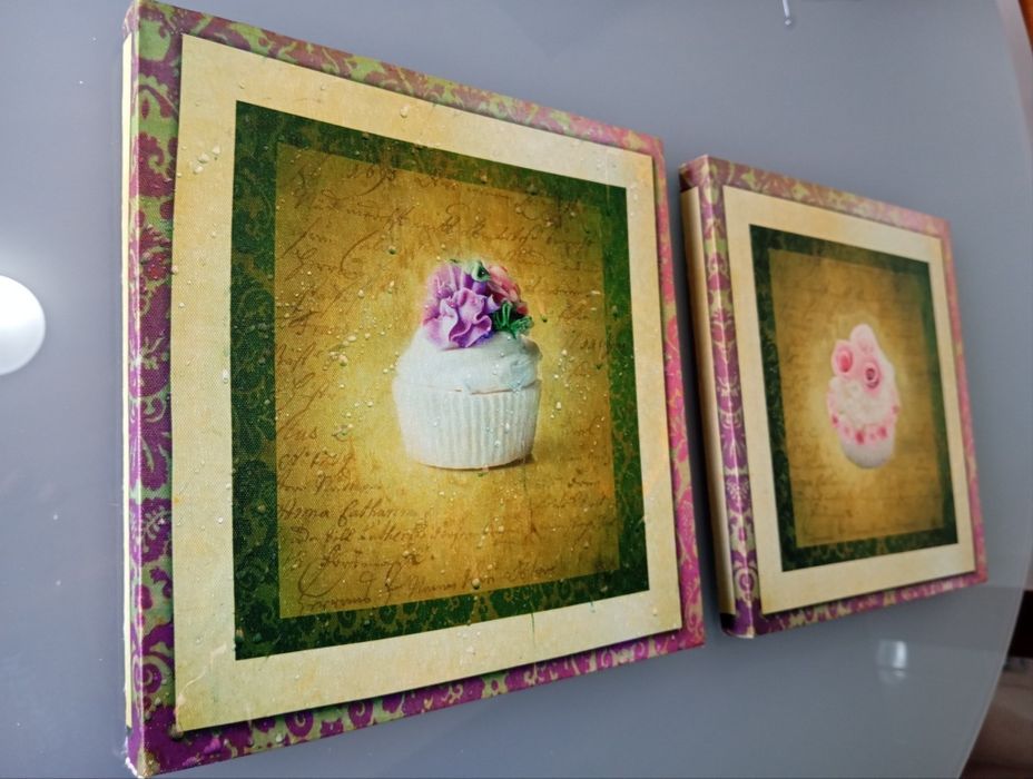 2 Quadros semi novos + Relógio