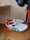 Бігові шиповки asics 37 білі унівесальні шиповки asics ttp fr 6