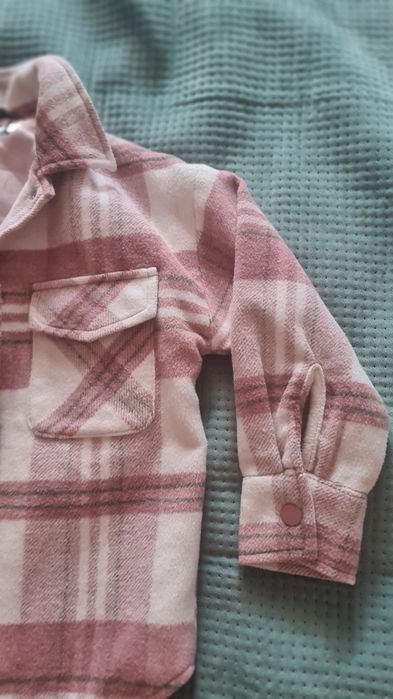 Kurtka w kratkę rozmiar 116