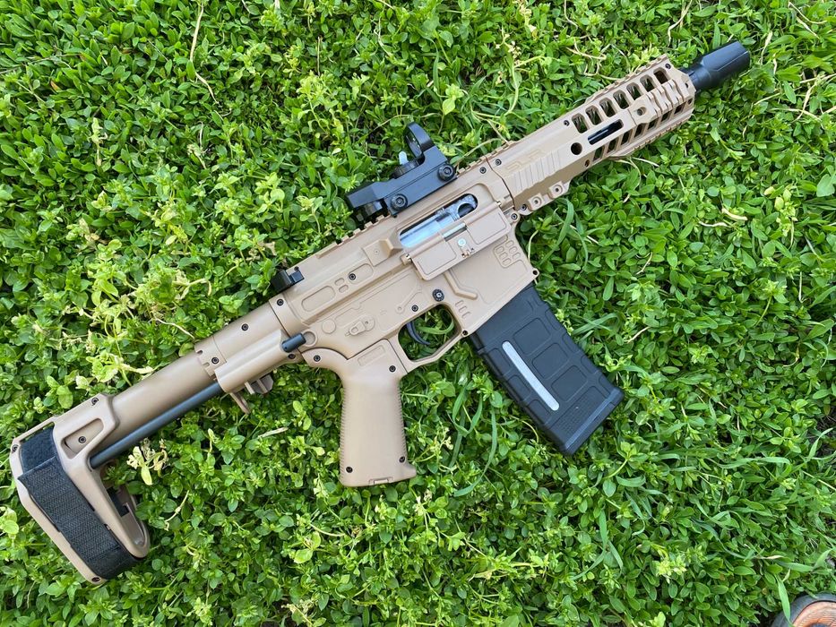 Автомат SLR на орбізах  ЕЛЕКТРИЧНА подача орбіган гель бластер