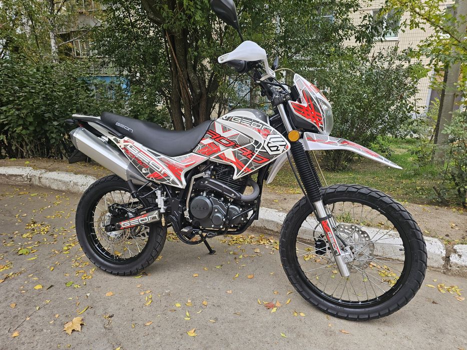 Продам мотоцикл Geon X-ROAD 250CB