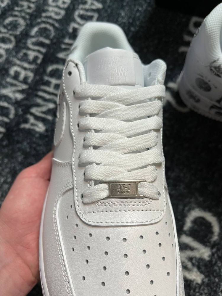 Nike air force 1 x supreme cdg