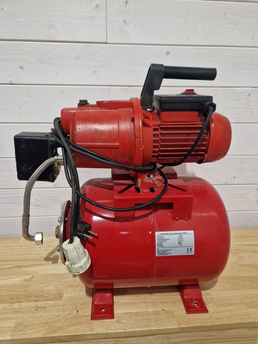 Hydrofor,pompa T.I.P 750W 24L