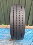 Opona Michelin 285/70 - R 19,5 19.5 Xte 2