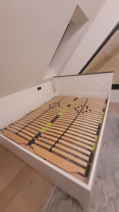 Stelaż regulowanym do łóżka 160×200