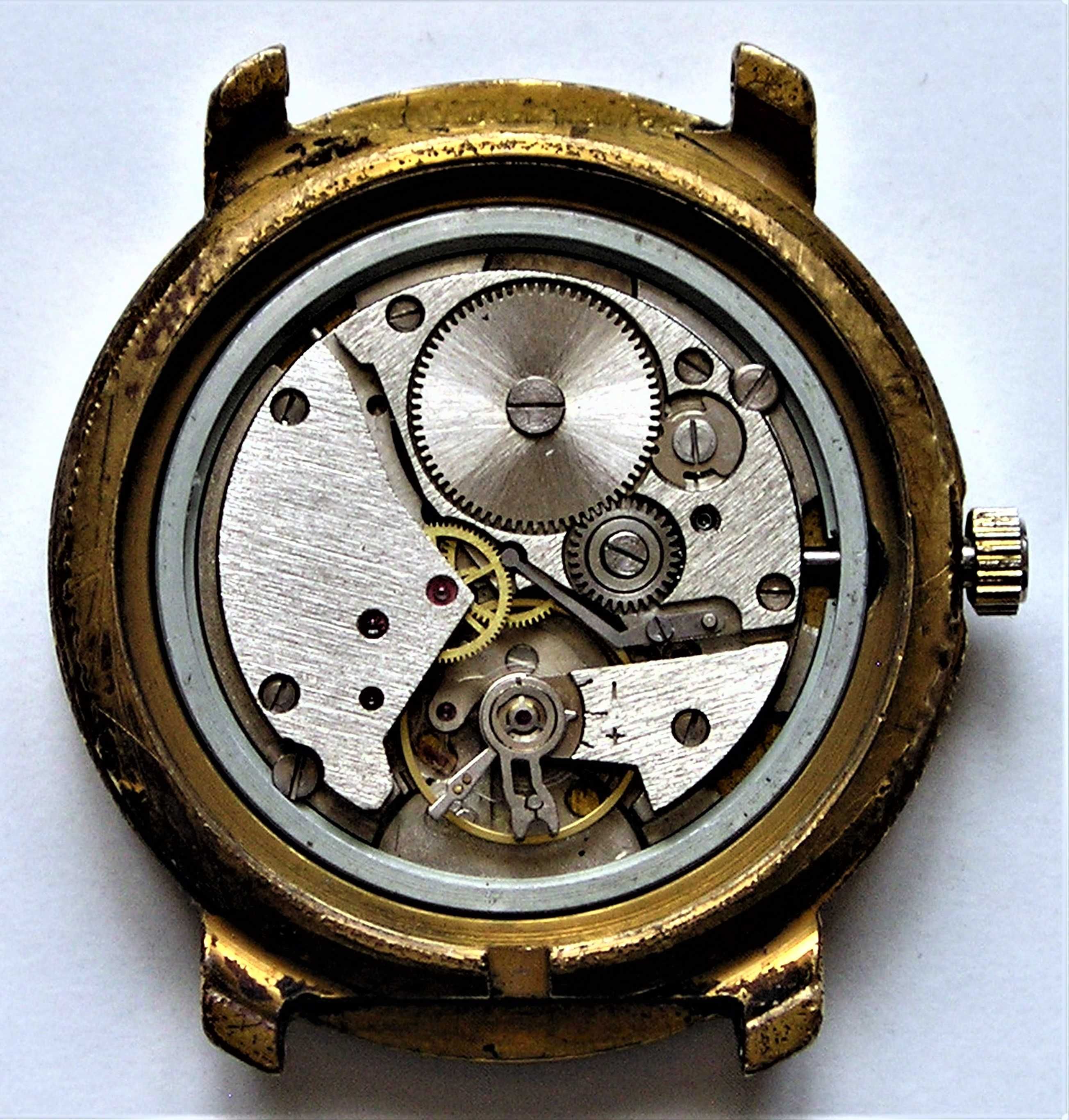 Часы механические CARDI VOSTOK chronoscope 1990-е годы