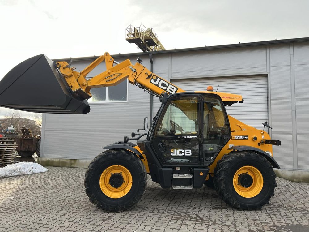 JCB 536-70 ,541-70 Agri Super 2011