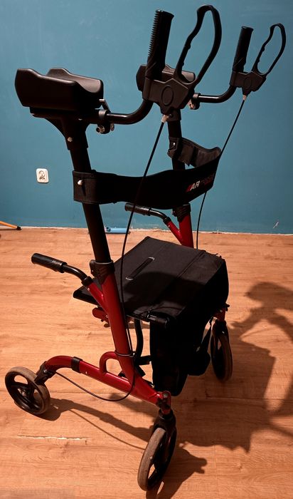 Podpórka/chodzik rehabilitacyjny