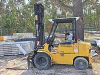 Empilhador Mitsubishi FD25 - 2,5 Ton - Gasóleo