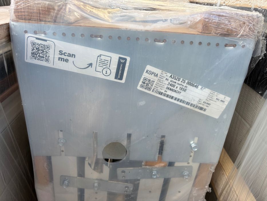 brama wiśniowski czarna 2400x1850 + napęd Somfy