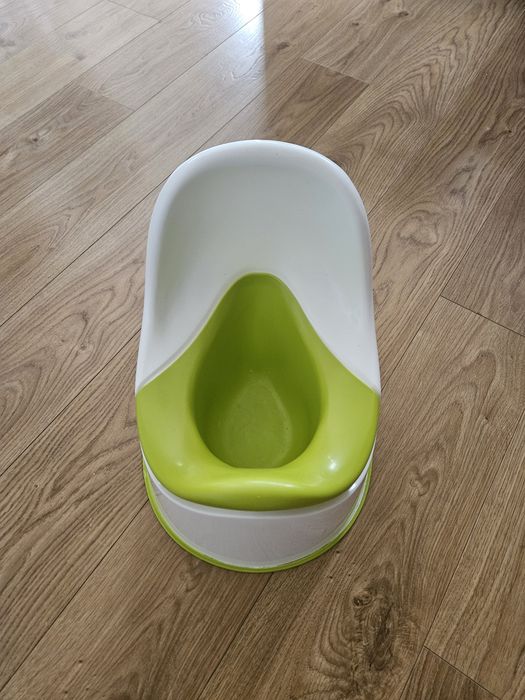 Nocnik Ikea_ LOCKIG