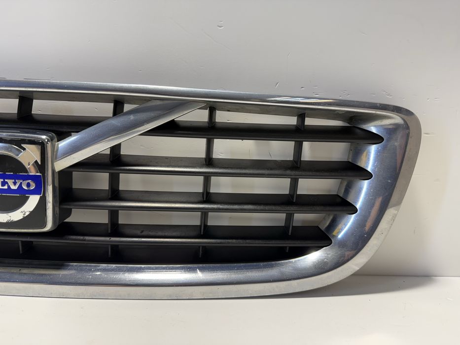 Volvo S40 V50 grill atrapa chłodnicy lift 07-13 nr 1