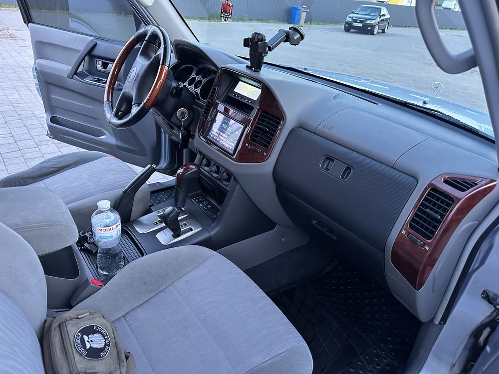 Mitsubishi Pajero Wagon