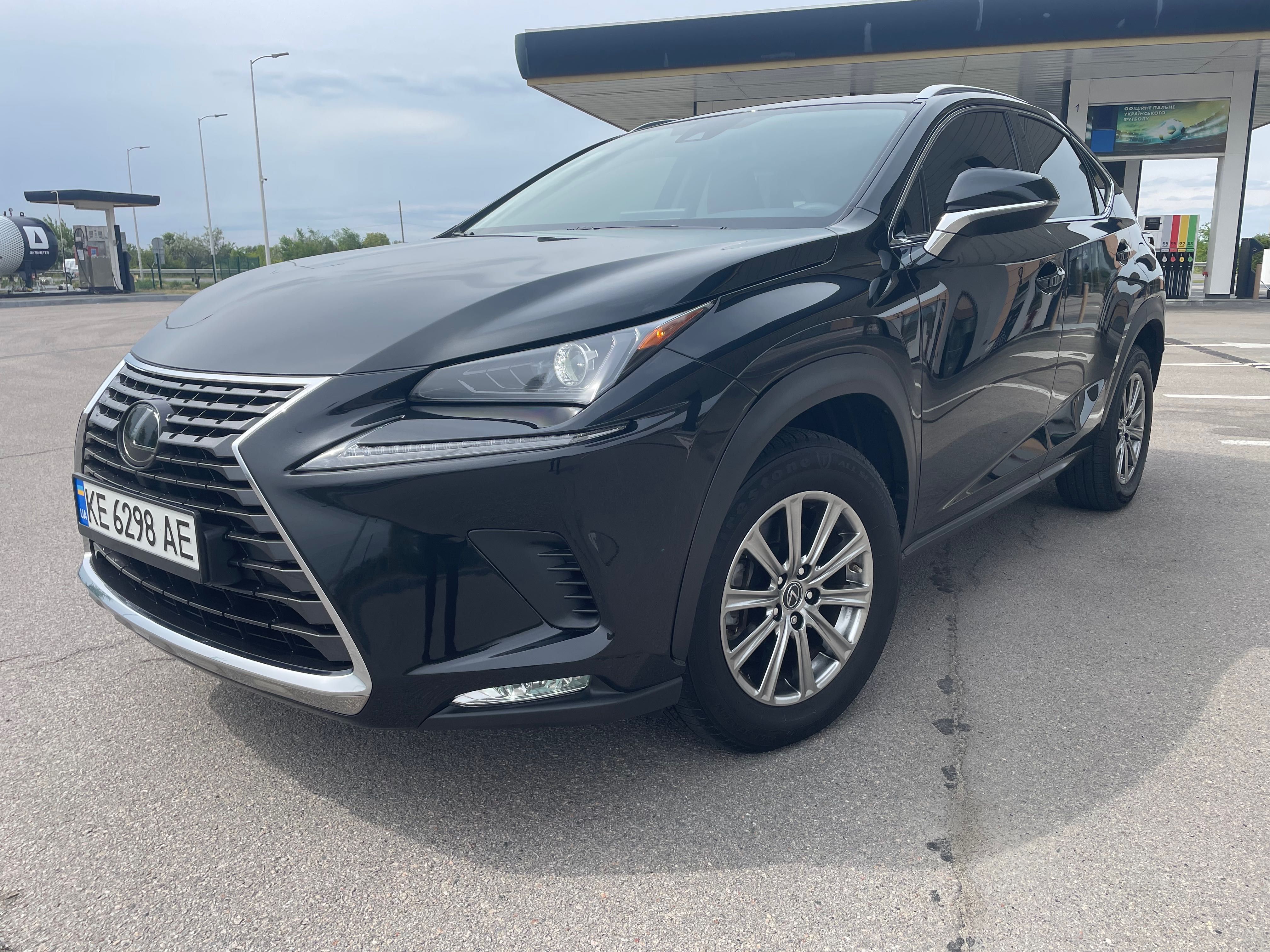 Lexus NX300 2020