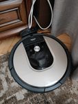 Odkurzacz Roomba 966 model