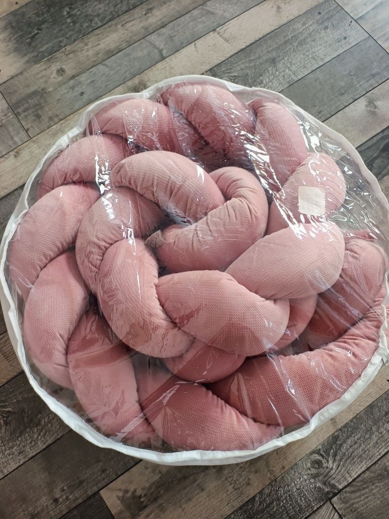 Warkocz ochraniacz do łóżeczka AMY – 200 cm, różowy