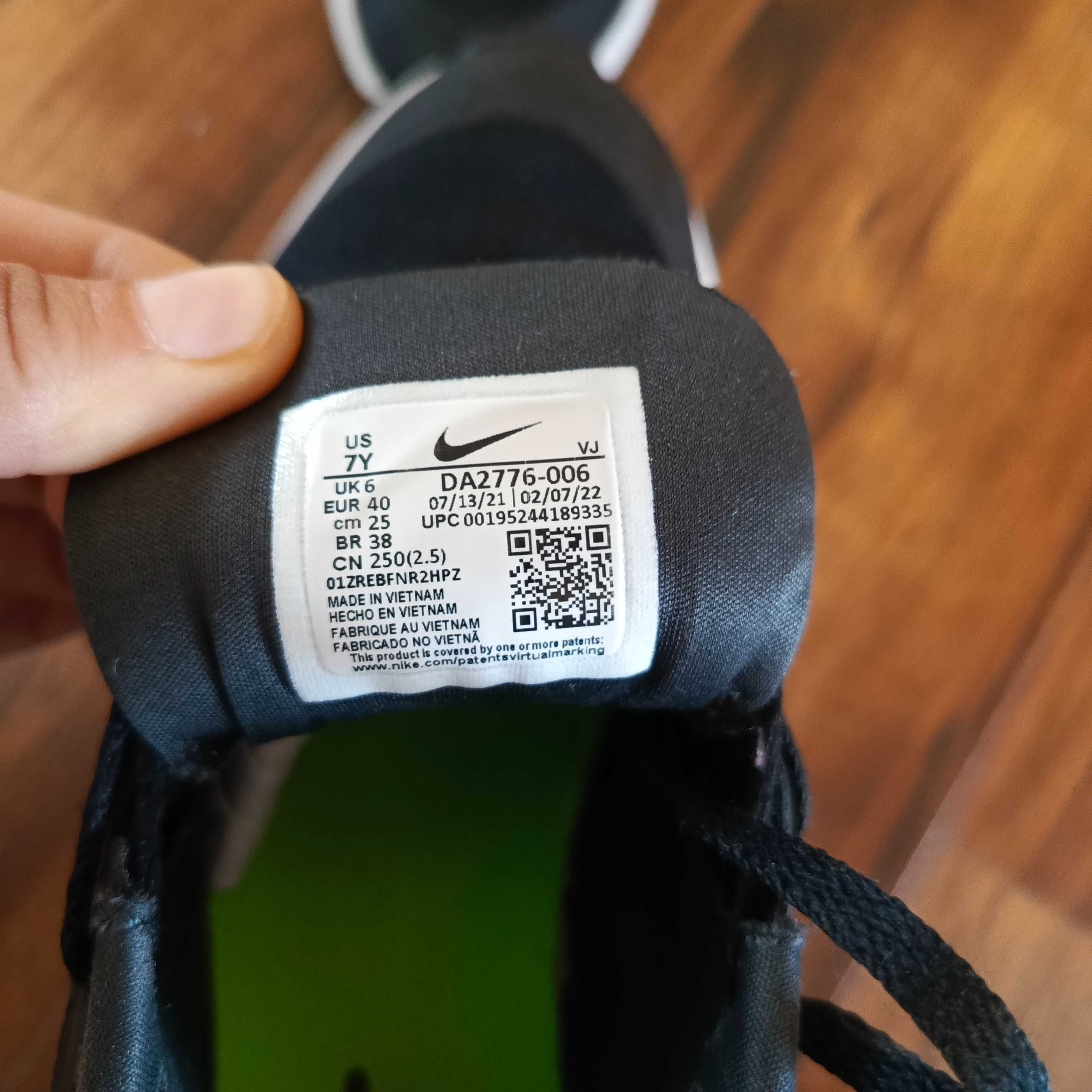 2x Adidasy r.39 NIKE r.40