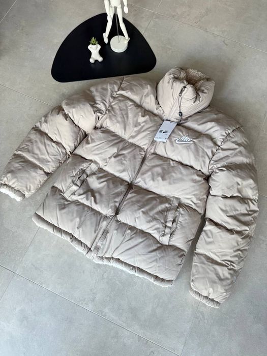 Kurtka Nike Nocta Cream White