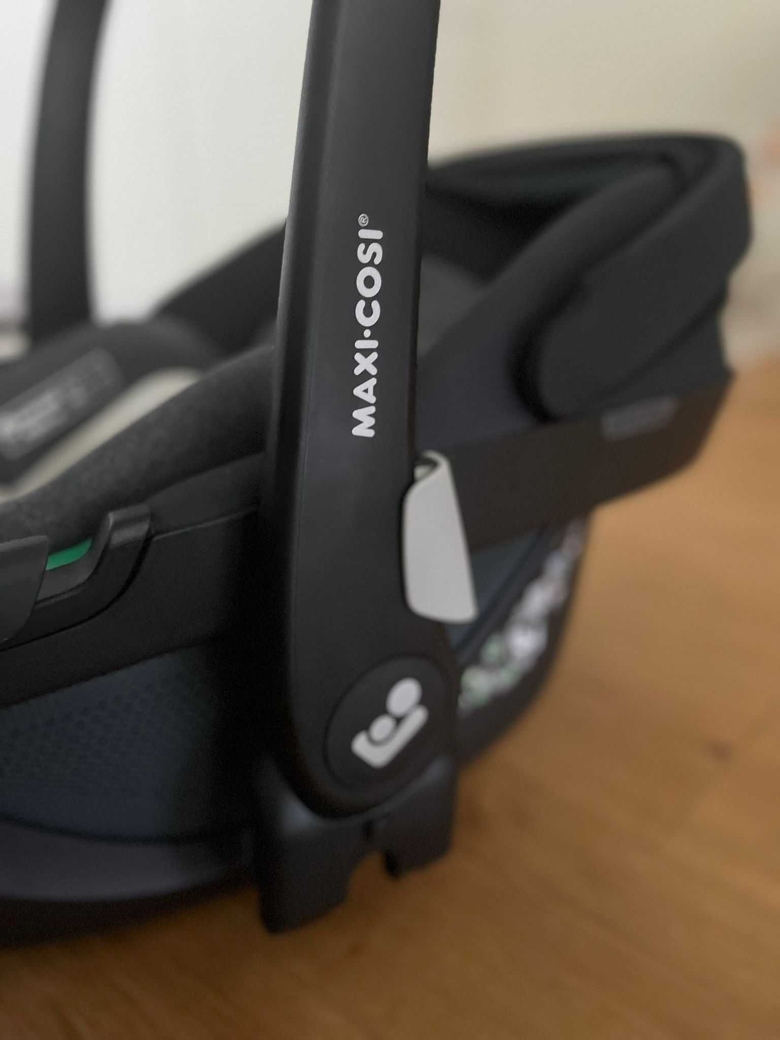 Babycoque MaxiCosi com Redutor