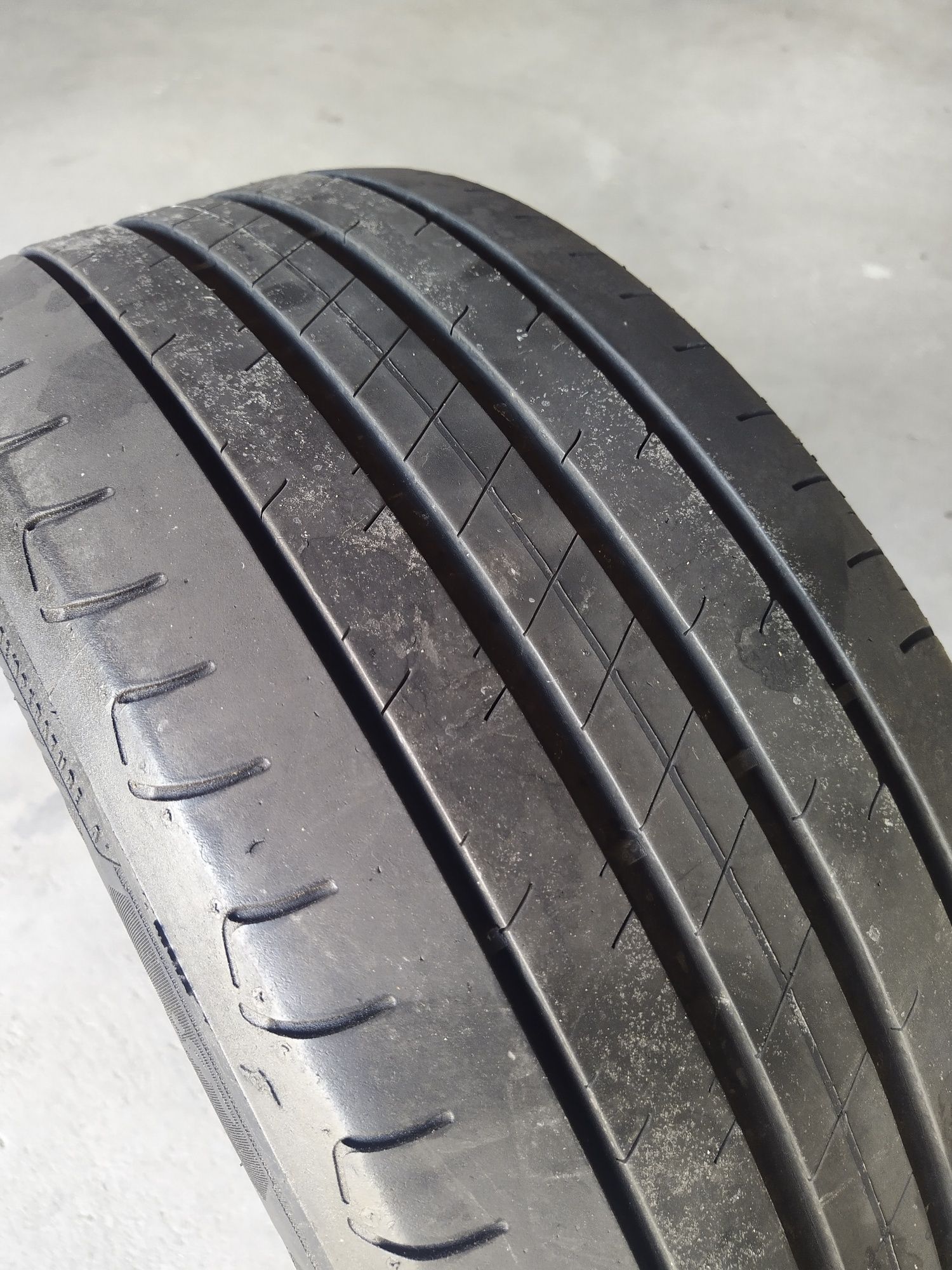 Pneus Good Year 205 55 R16