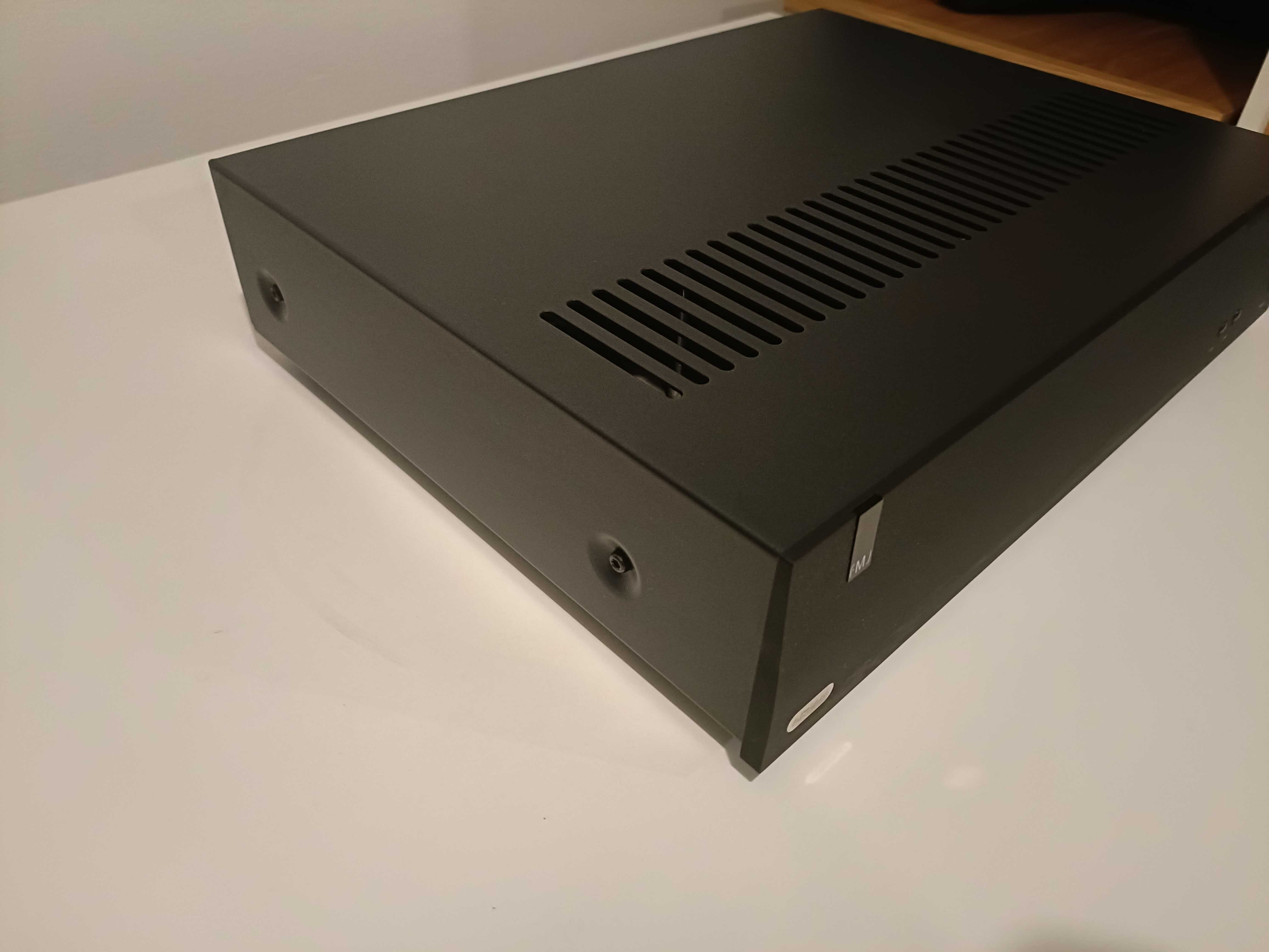 Arcam FMJ P38  stereo 2x105W, Końcówka mocy