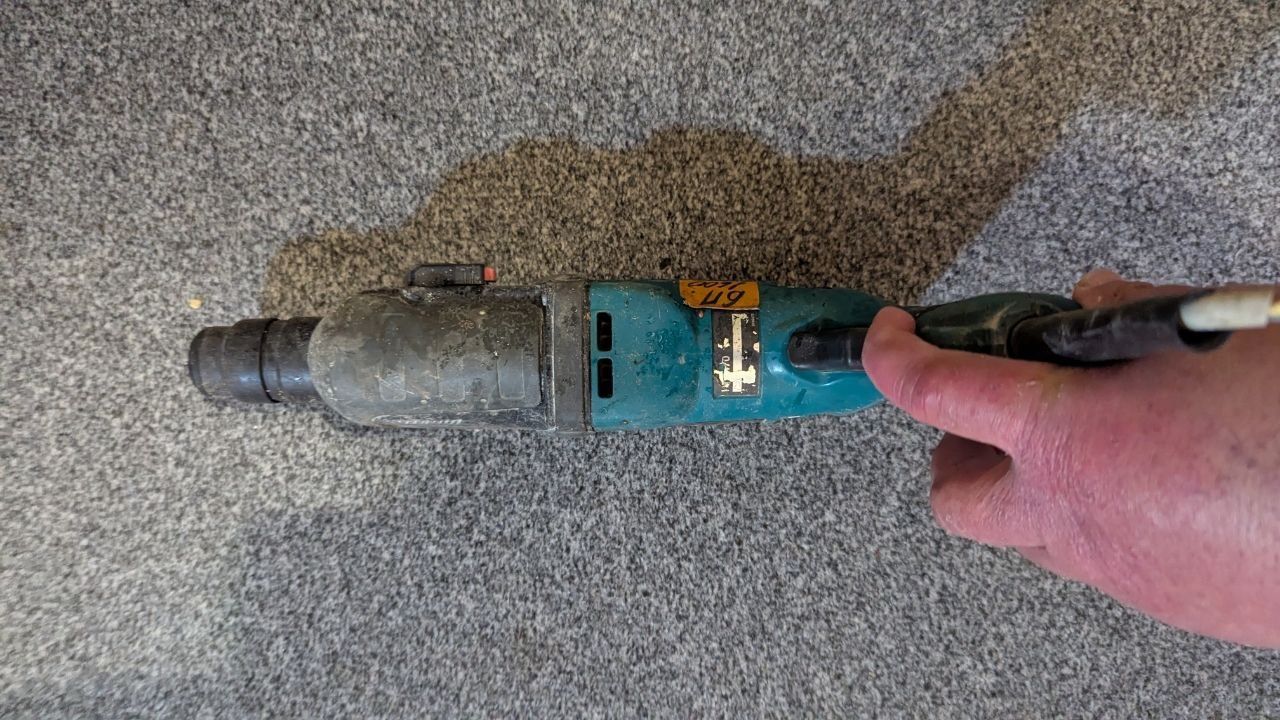 Перфоратор Makita HR2470 Под Ремонт