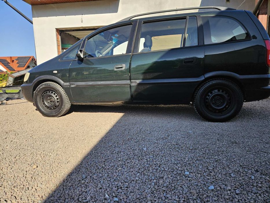 Zefira a 2002 в хорошому стані