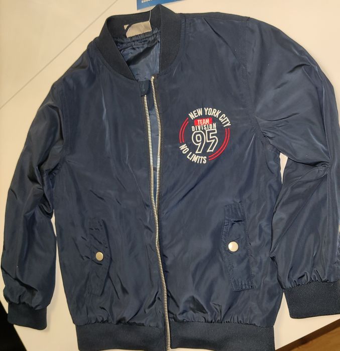 Nowa kurtka  rozm. 134