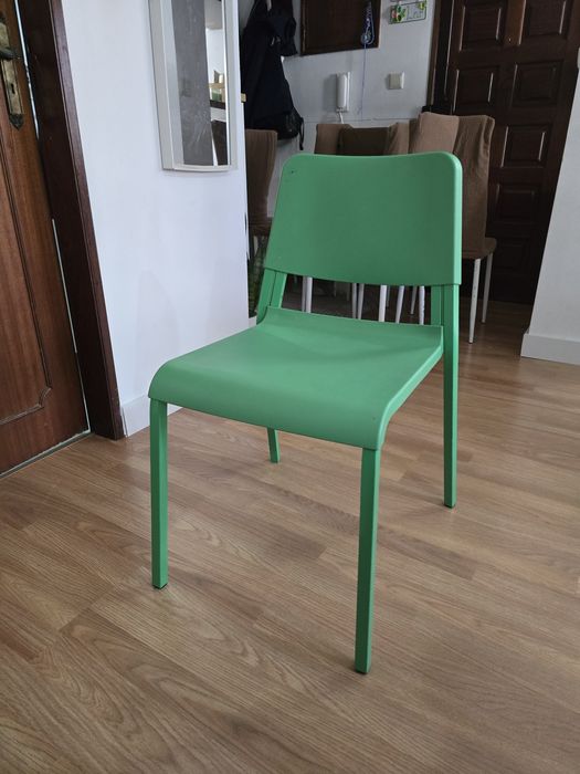 CADEIRA IKEA verde