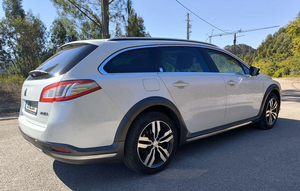 Peugeot 508 RXH 2.0 HDi Hybrid4 - Revisões Marca