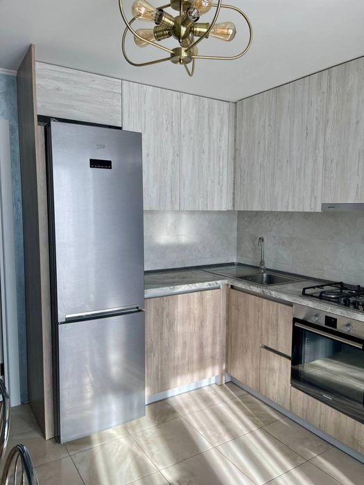 Оренда сучасної квартири на Площі Ринок.