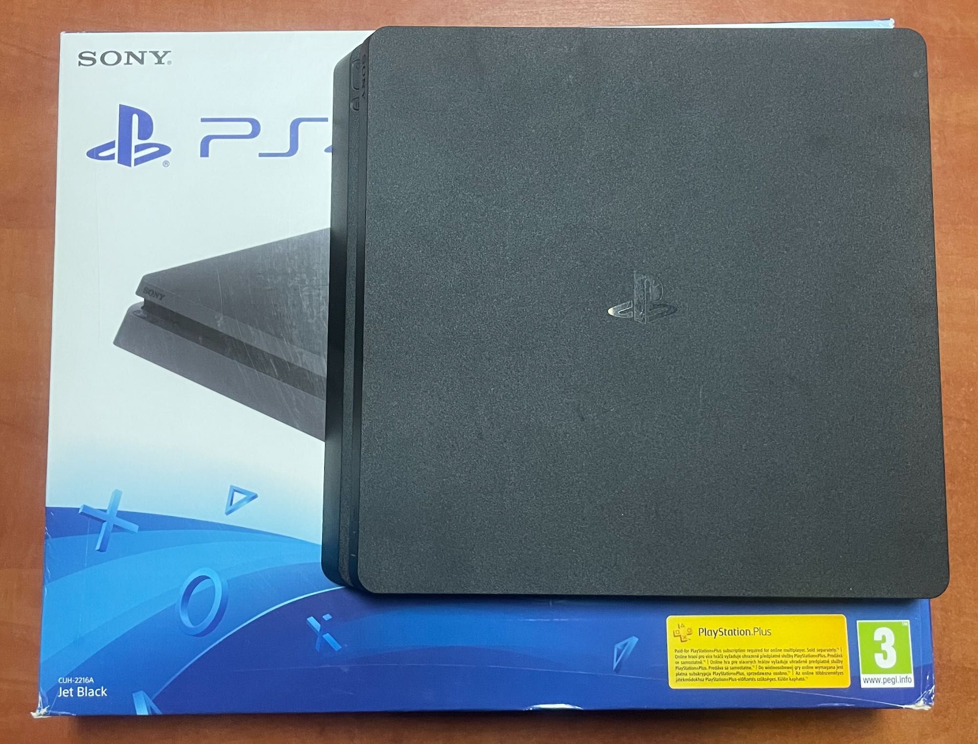 Konsola Sony PS4 S Slim nowy dysk 2TB 2000GB + 2 pady HDMI nowa pasta