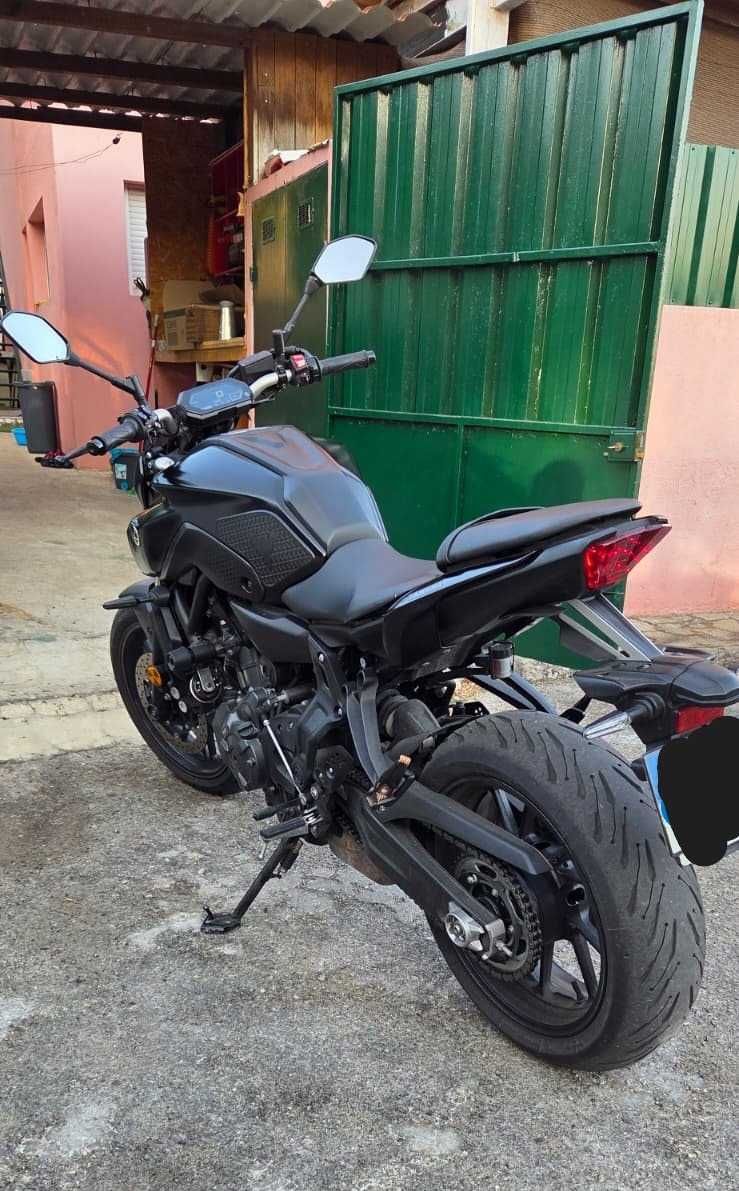 Yamaha MT-07 2022 – Desempenho e Design Numa Só Moto