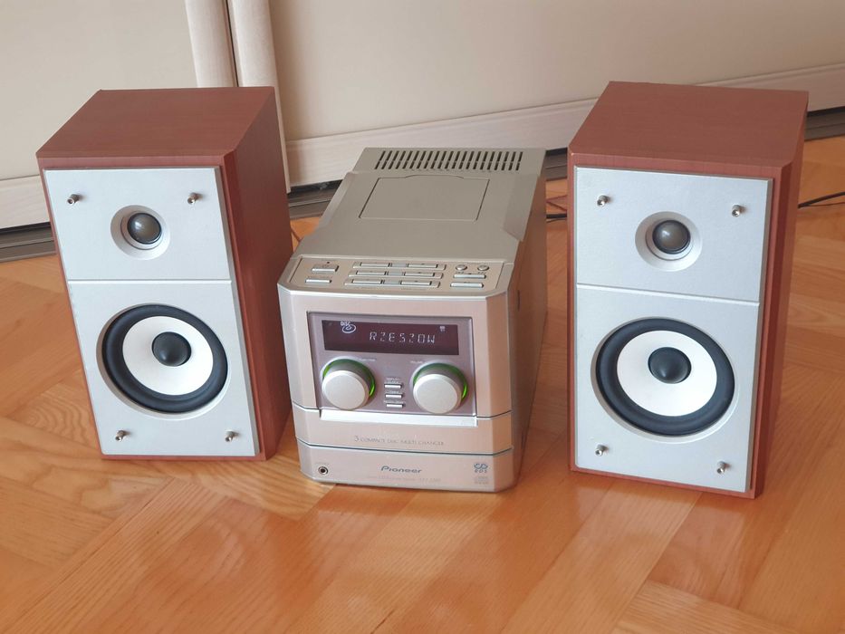 Mini wieża Pioneer MT2000 cena za cały komplet ze zdjęcia