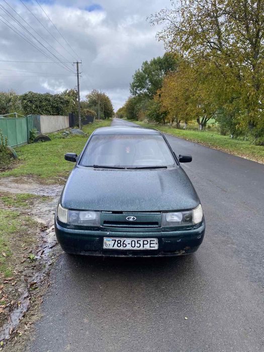 Продам ваз 2110 2002 рік