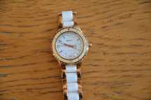 1410 zł zegarek DKNY Ceramic Biały/Czeramiczna Ø35 mm