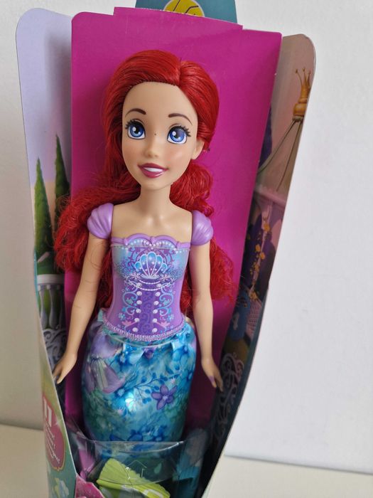 Lalka disney Arielka niespodzianka