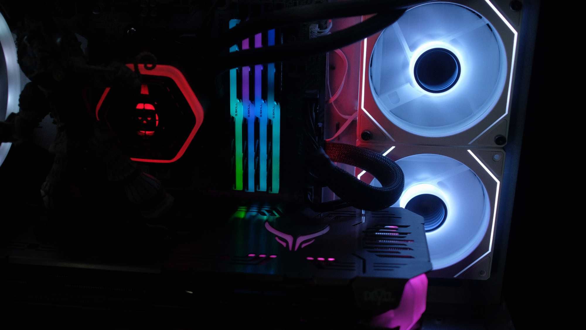 Оперативна пам'ять G.Skill 16 GB (2x8GB) DDR4 3000 MHz Trident Z RGB
