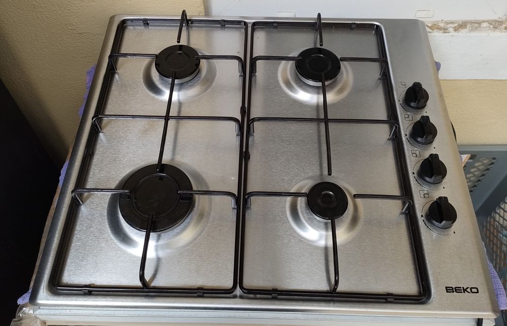 Placa de fogão a funcionar