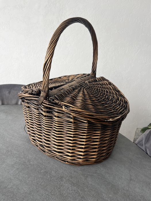 Кошик для пікніка з лози